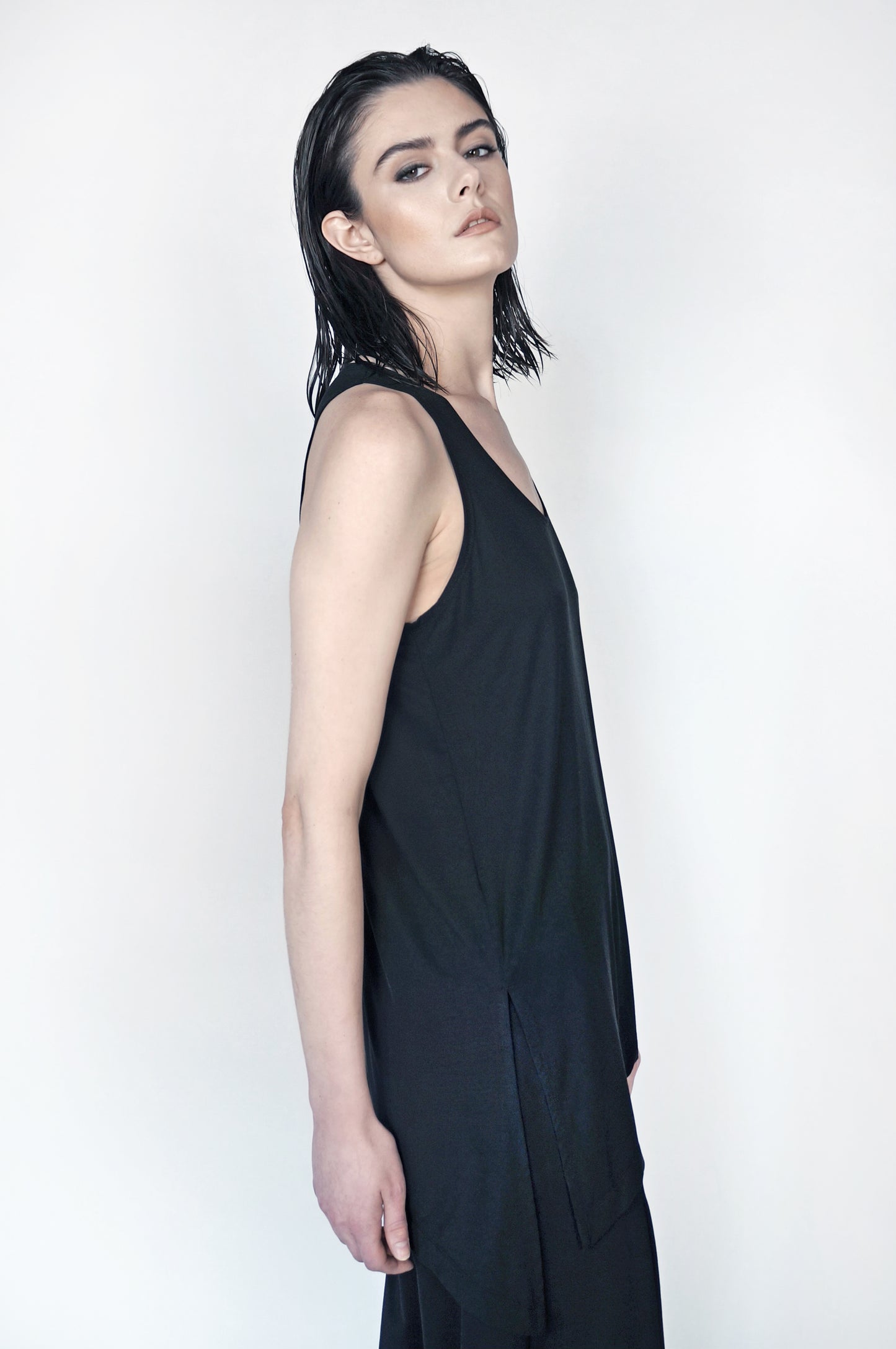 The Asymmetric Tank in Black