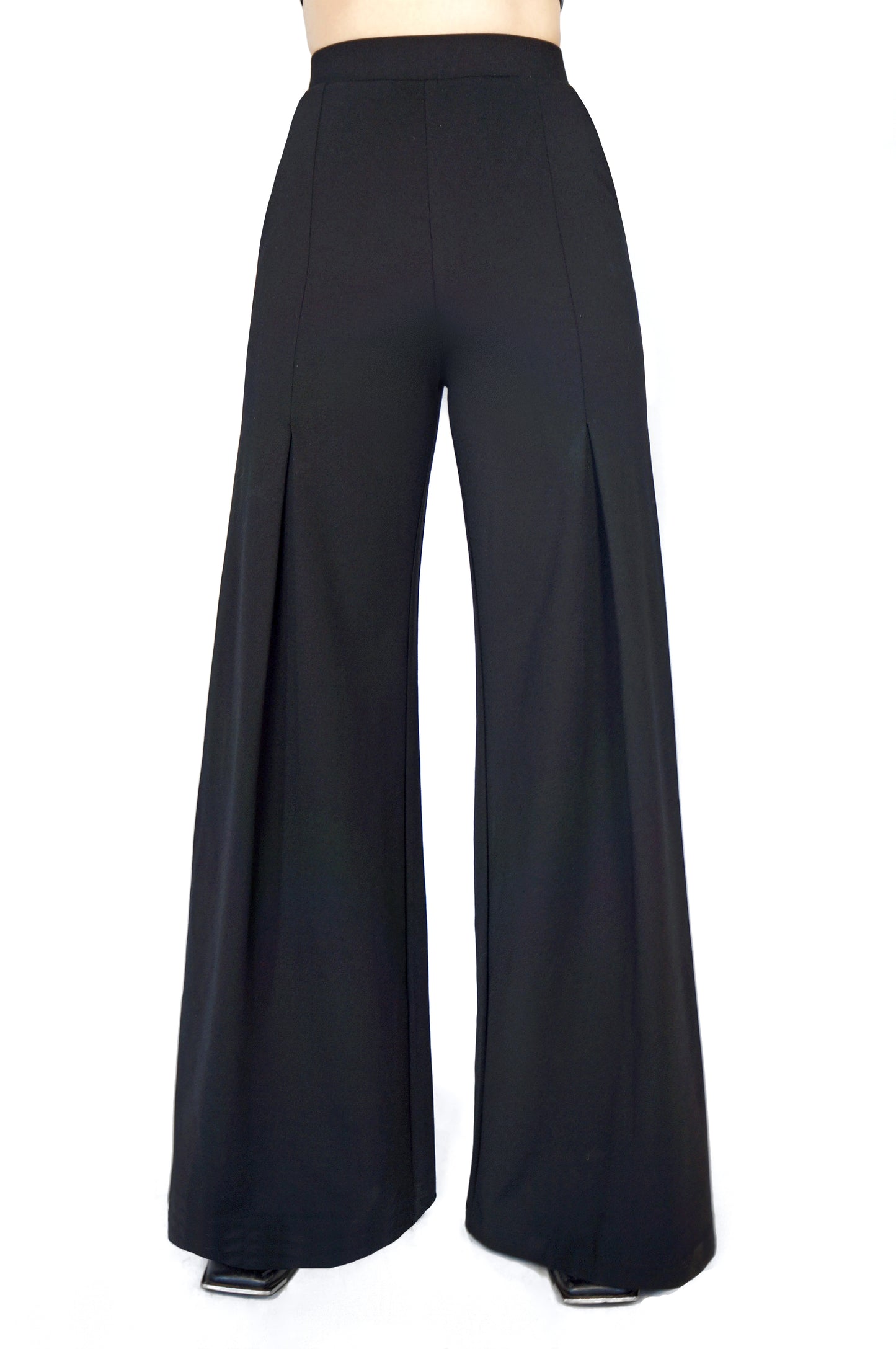 The Wide Leg Pant